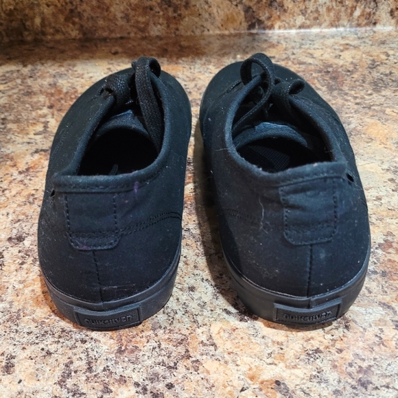 SOLD - Quicksilver shoes - Picture 4 of 6